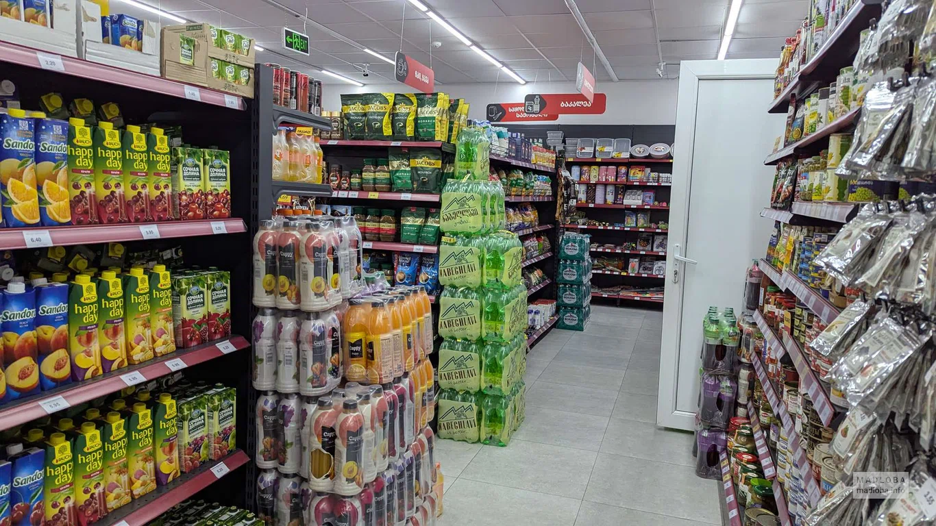 Напитки в магазине Магнити в Батуми