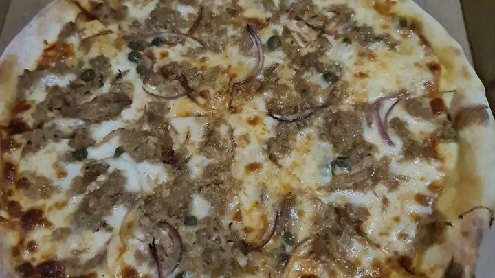 Mama Pizza (კვების მიწოდება)