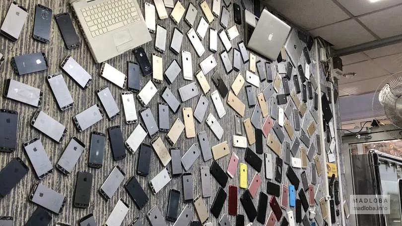 Мастерская по ремонту мобильных телефонов MeMe (Apple Repair Solution)