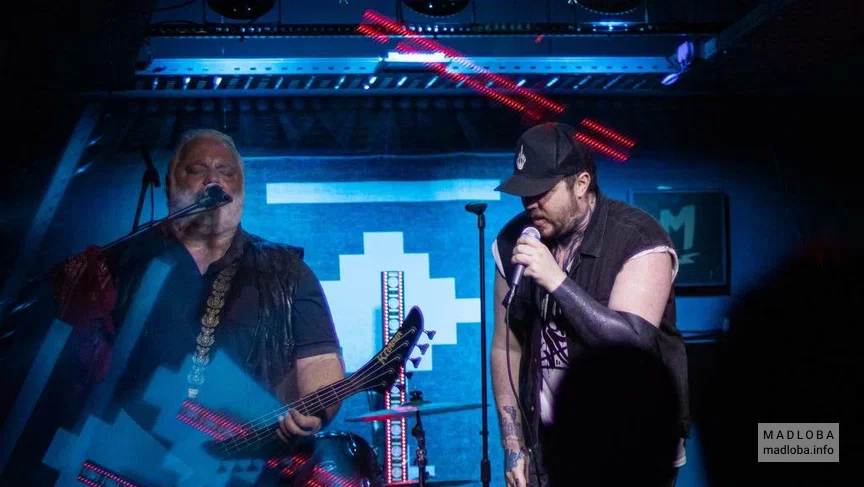 Mechanica sound club в Тбилиси - ночная сцена, рейвы, живой звук