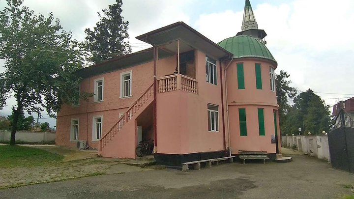 Khelvachauri Mosque