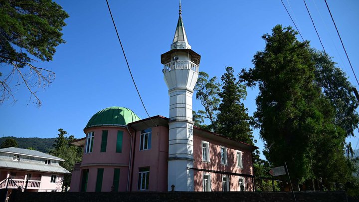 Khelvachauri Mosque