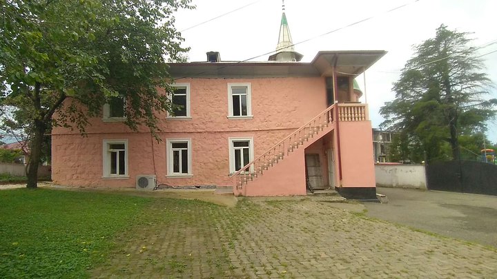 Khelvachauri Mosque