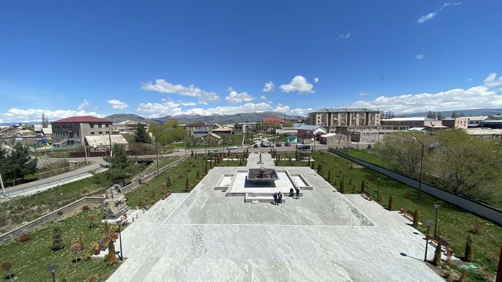 Мемориал жертвам геноцида армян в Ниноцминде