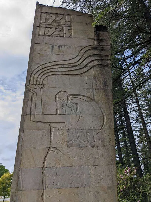 Мемориальный музей Гурианты - 02.jpg