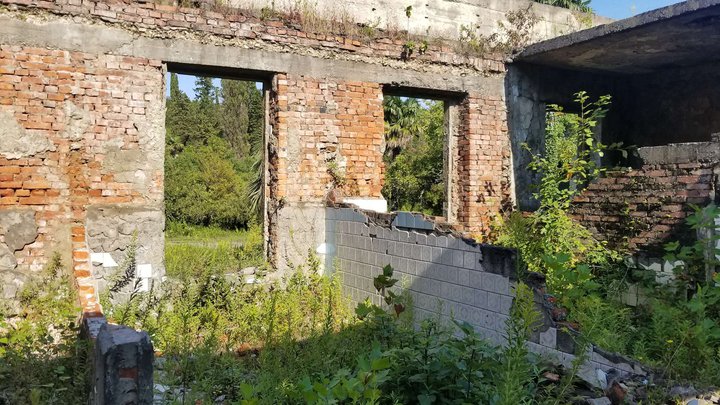 Balneological resort Mendzhi (abandoned)