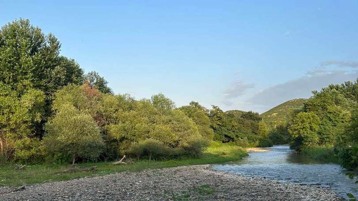 Fishing spot on the Mashavera River