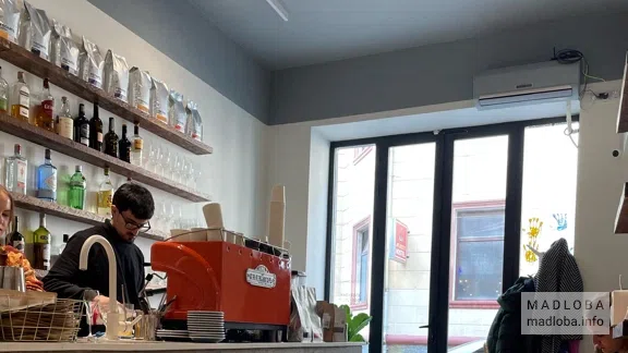 Стойка в Milevskii coffee & bar