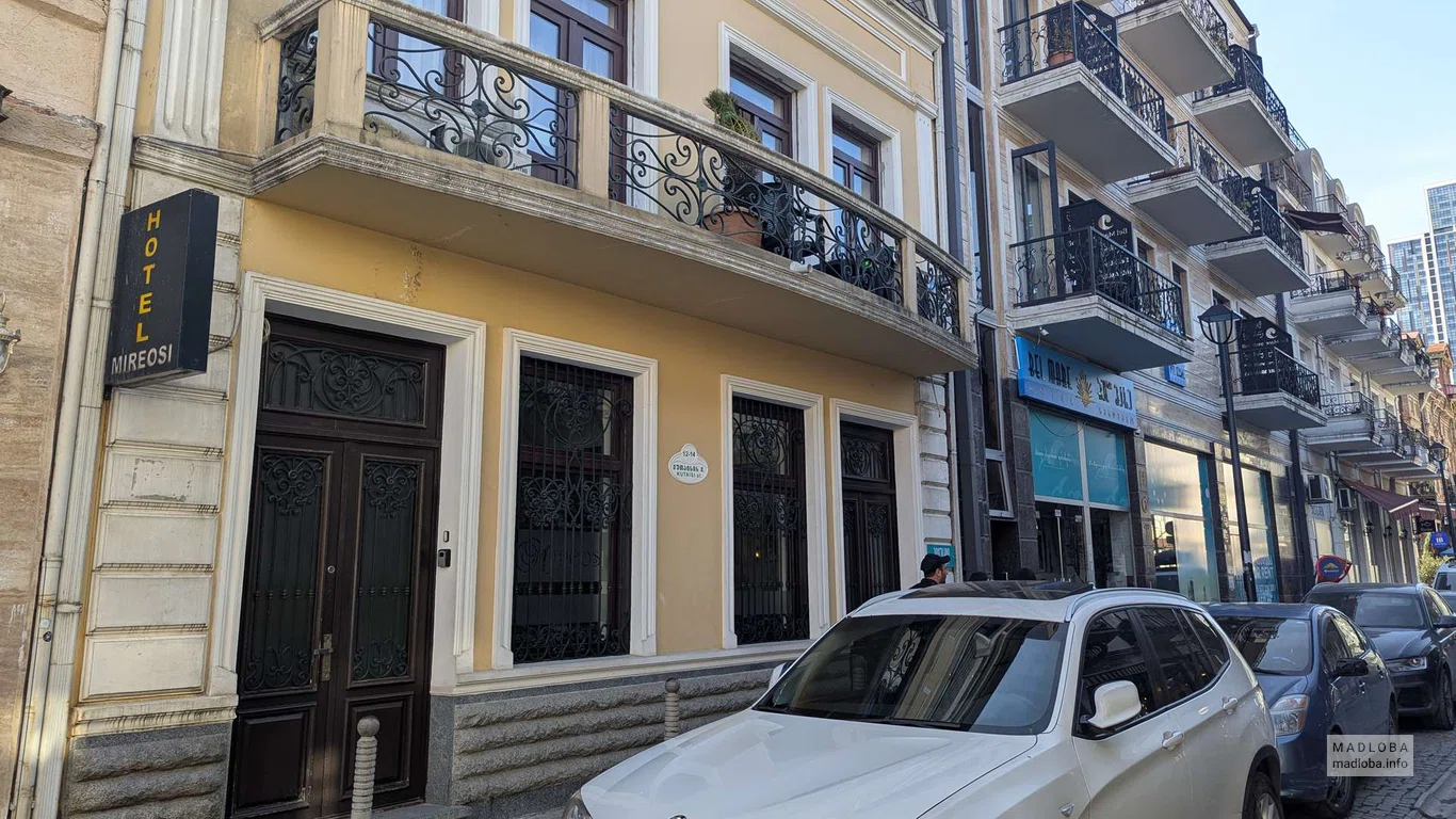 Отель Миреози в Батуми