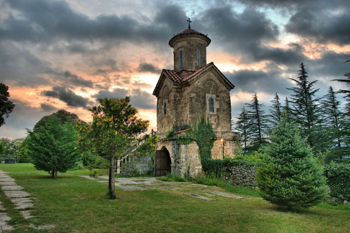 Монастырский комплекс Мартвили 1.jpg