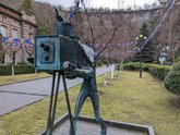 Памятник фотографу