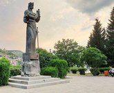 ფარნავაზ მეფის ძეგლი