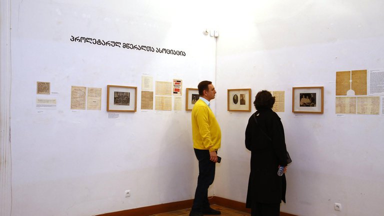 🏛 Музей Holoseum откроет выставку об искусственном интеллекте и живописи.