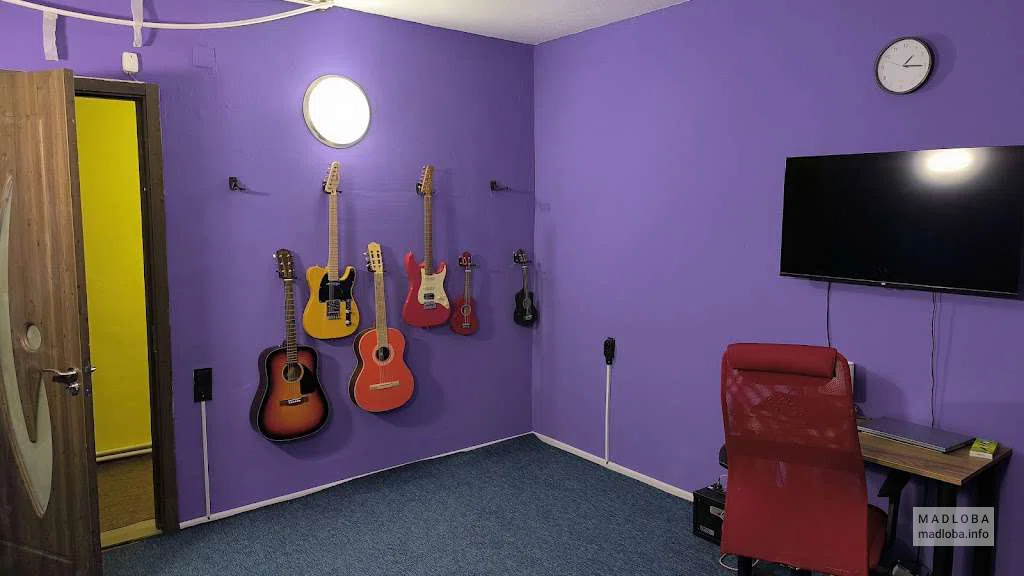 Школа музыки Music Space в Батуми
