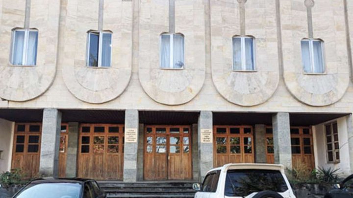 Музей изобразительных искусств в Вани – сокровищница грузинской живописи 🎨