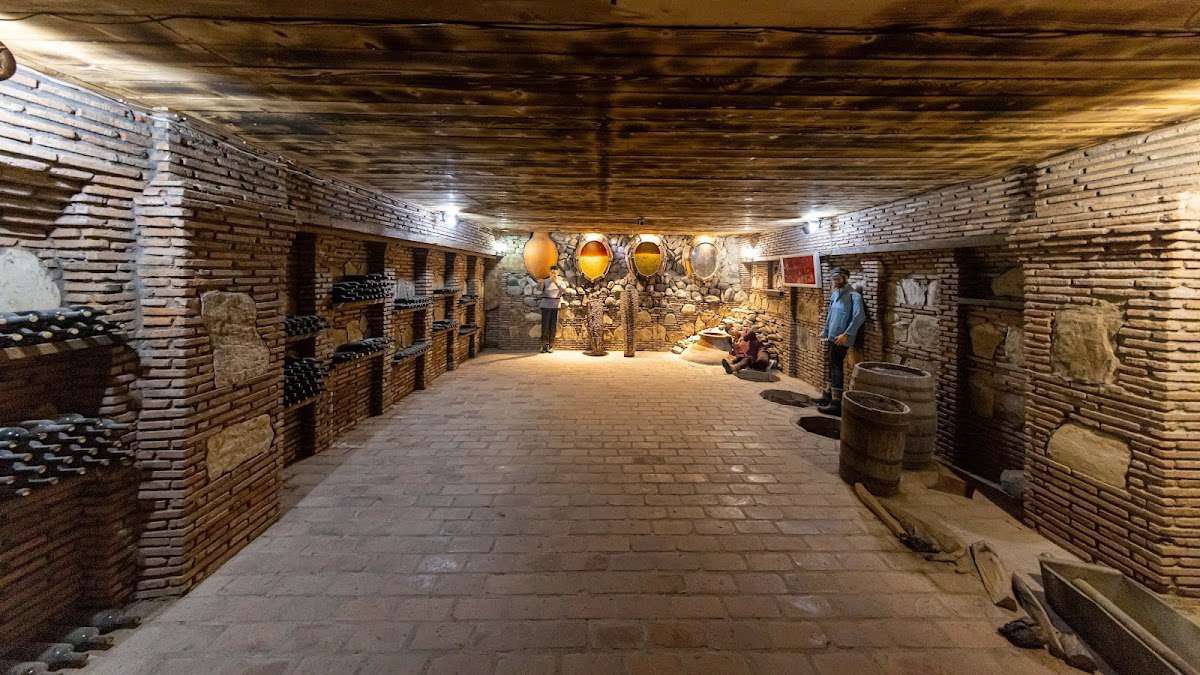 Музей квеври и грузинского вина в селе Напареули - 04.jpg