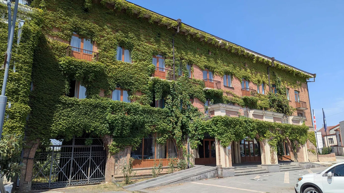 Государственная музыкальная школа имени Нико Сулханишвили в Телави