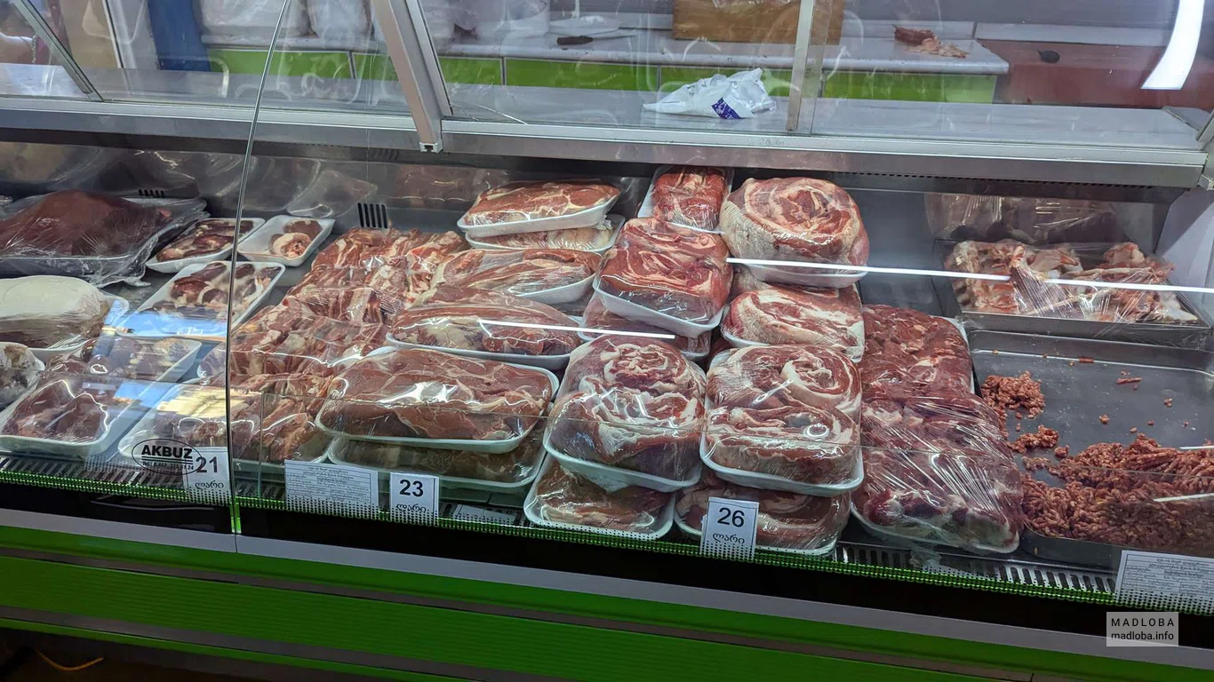 Халяльное мясо и мясные продукты в магазине Али