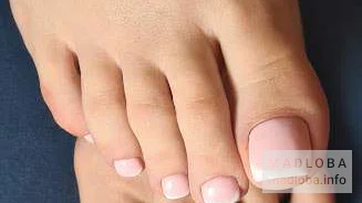 Педикюр в салоне красоты "Nail Lounge Batumi Beauty Salon"