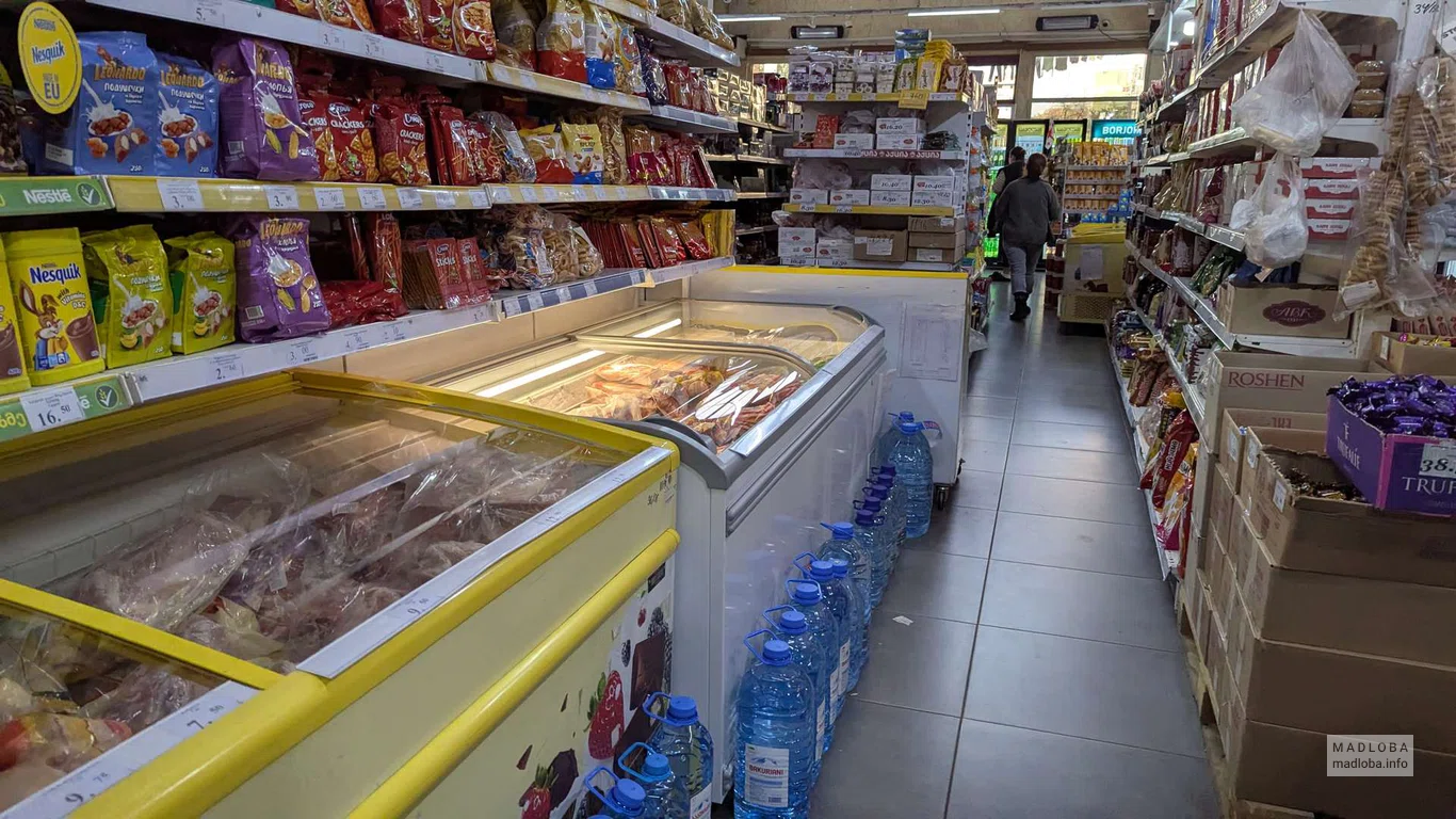 Супермаркет Nazilbe на улице Джавахишвили, 80д