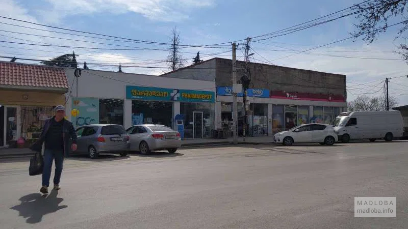 Супермаркет Nikora (ул. Кизики 1) в Лагодехи