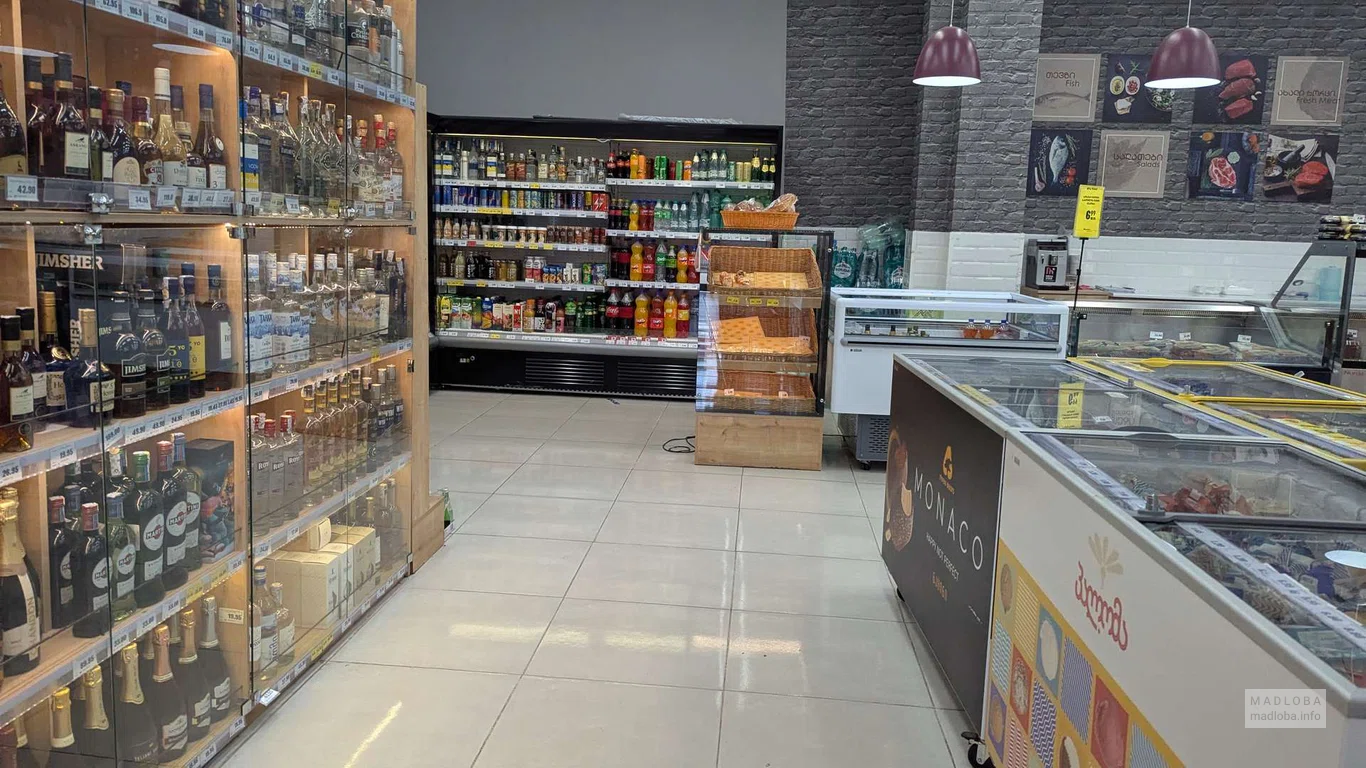 Nikora Supermarket Батуми — магазин продуктов, свежая выпечка и полуфабрикаты