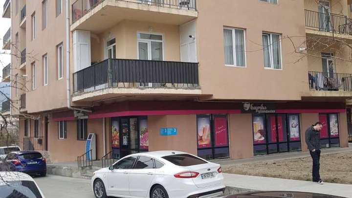 Nikora Supermarket (ул. З. и Т. Залдастанишвили, 3)