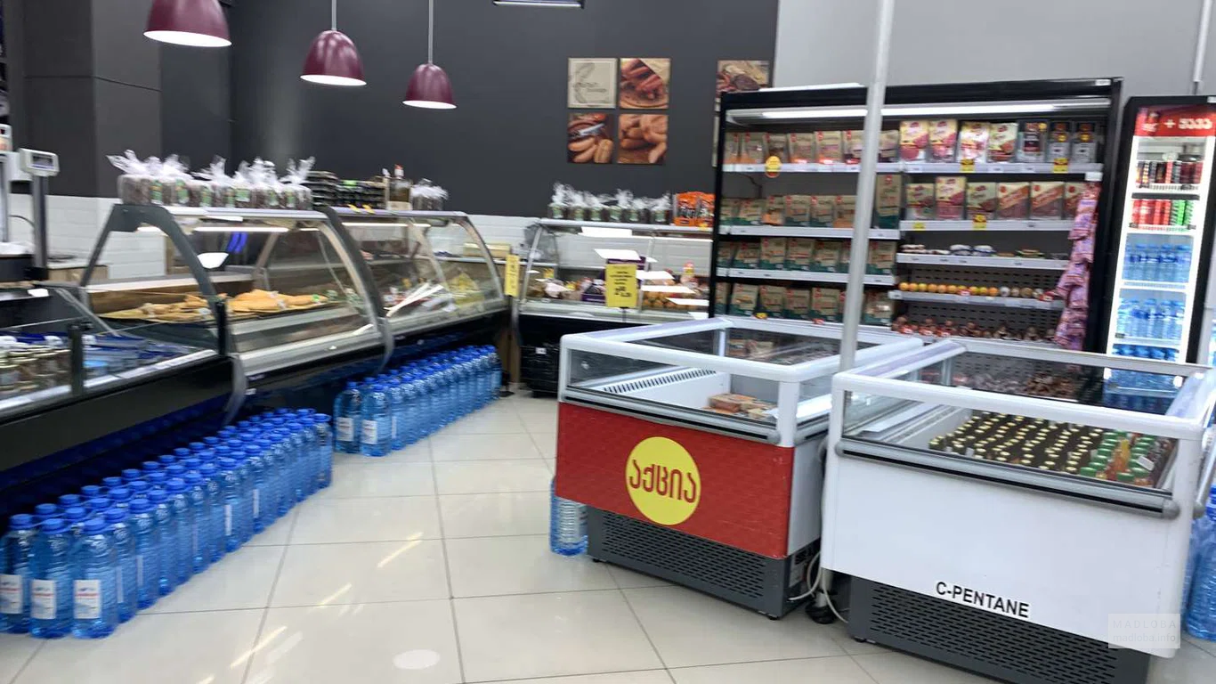 Nikora — супермаркет с продуктами в Батуми