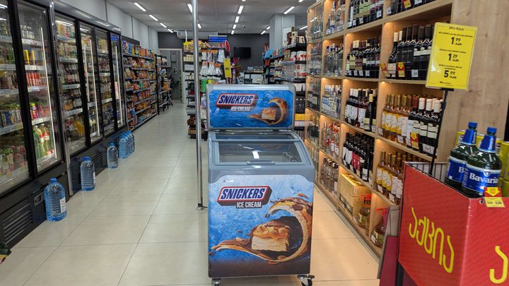 ნიკორა (ლერმონტოვის ქ., 67/69)