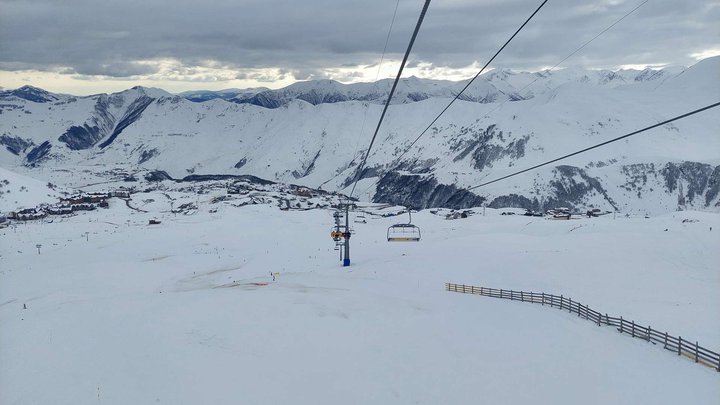 Lower station of the cable car "Shino"