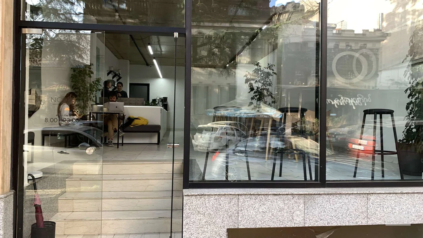 Nova Coffee в Батуми — кофейня с Wi-Fi, напитками и уютной атмосферой