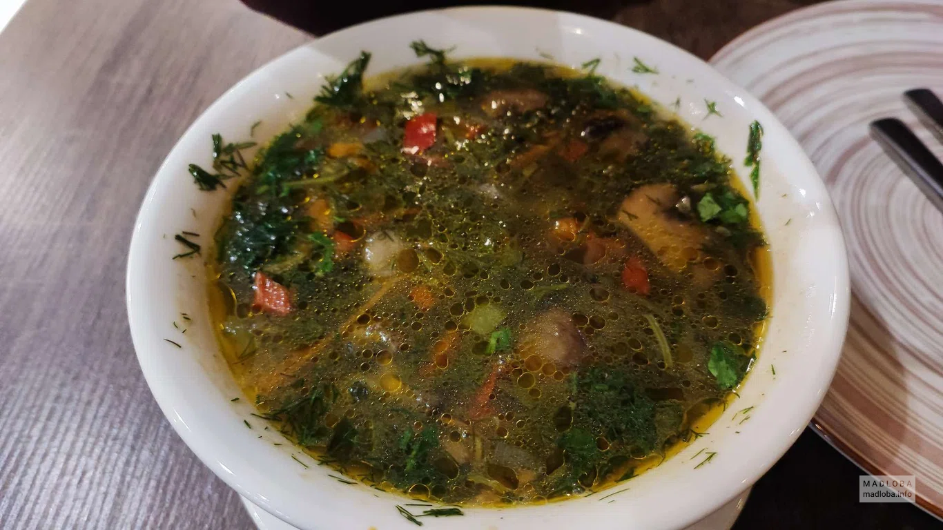 Суп грузинской кухни