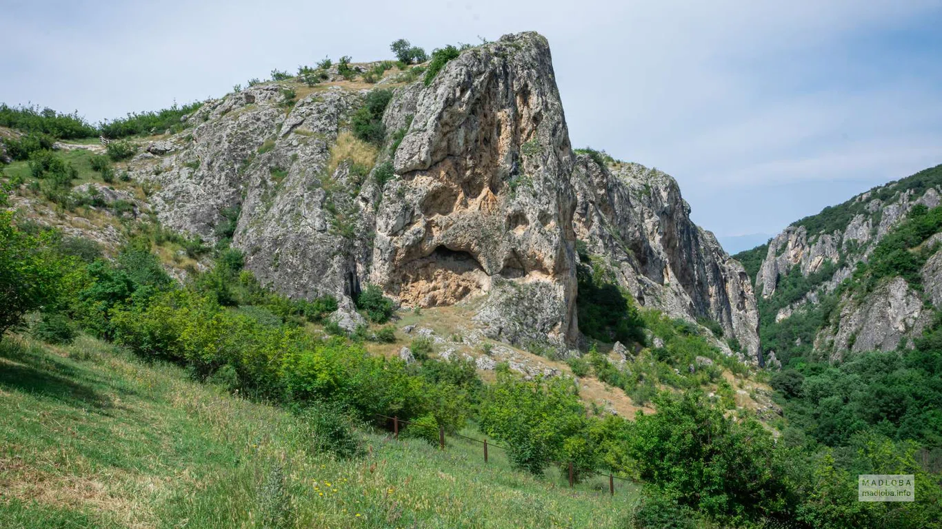 Гора в Орлином ущелье