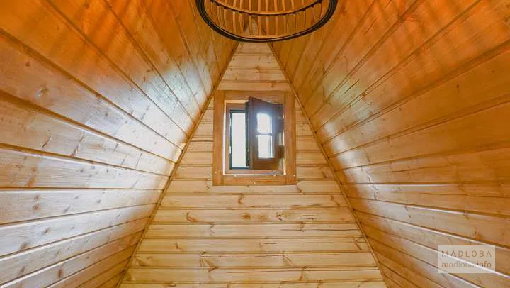 Спальное место в отеле "Mtskheta Cabin"