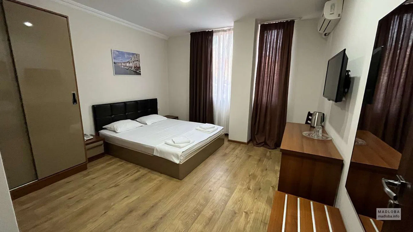 Номер отеля "Ventura" в Батуми