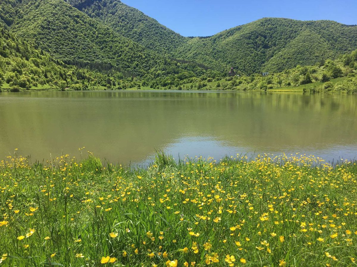 Озеро Кодицкаро