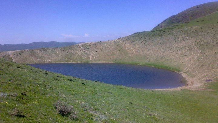 Озеро Цодорети