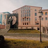 Monument Of Ilia Chavchavadze