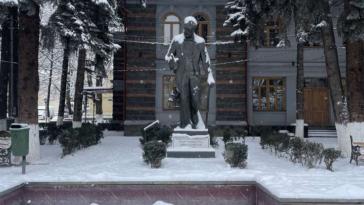 Monument to Pyotr Tchaikovsky