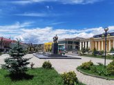 Статуя Шота Руставели