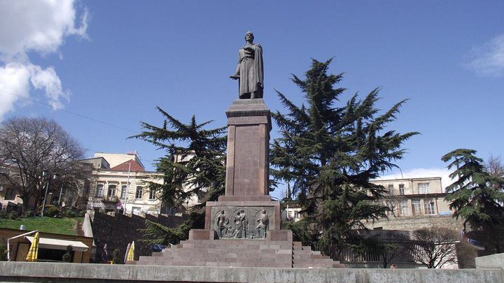 Shota Rustaveli Monument
