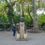 Памятник Софико Чиаурели / Monument to Sofiko Chiaureli