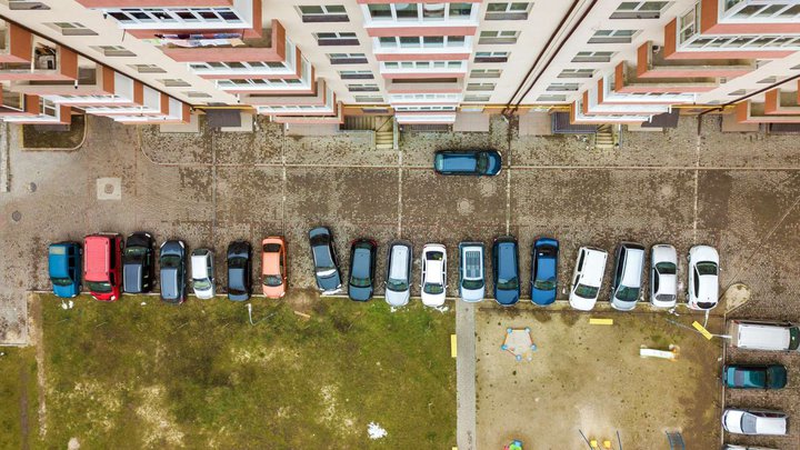 Parking (Rustaveli Ave. 61)