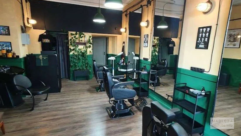 Интерьер в "Partizan Barber Shop Batumi"