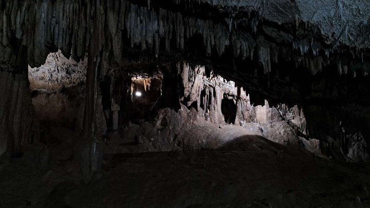 Abrskila Cave