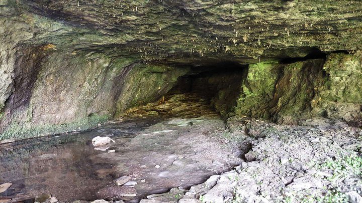 Usholta Cave