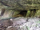 Usholta Cave