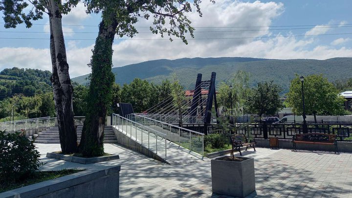 Pedestrian bridge over the Krihula River