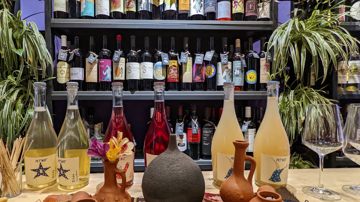Pet-Nat wine shop