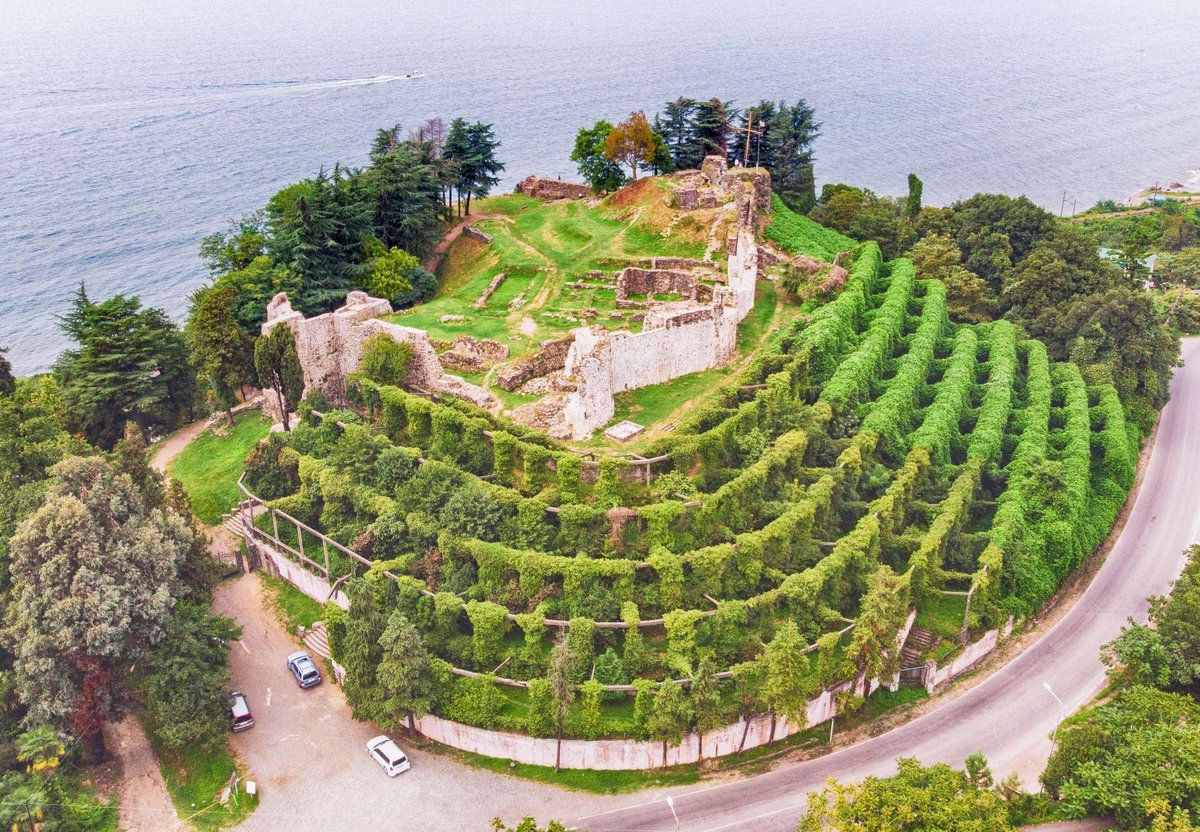 Petra_krepost_v_Batumi